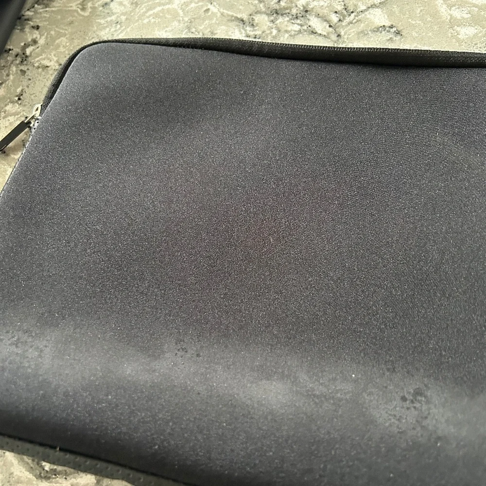 Computer Cover - Picture 1 of 3